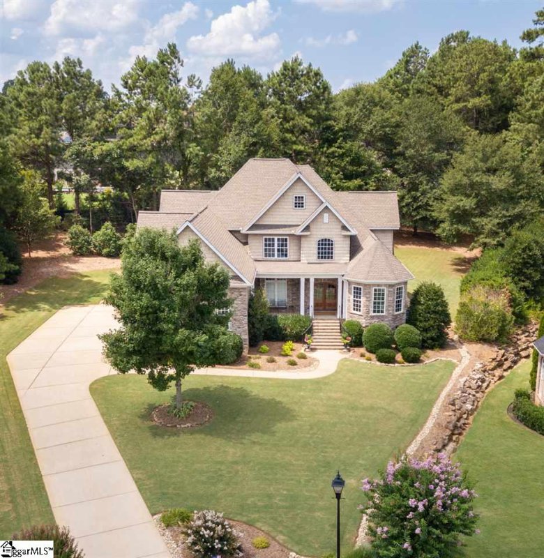 26 Riverbanks Court