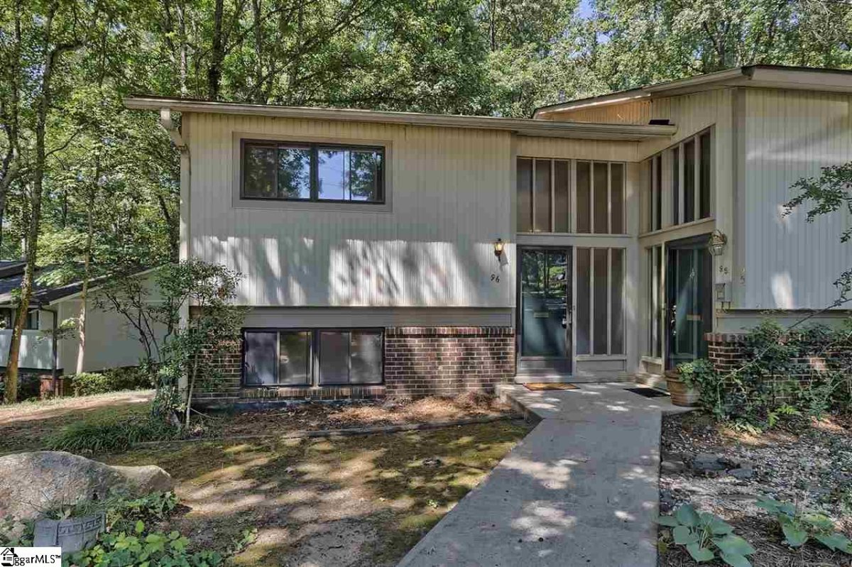 96 Briarview Circle