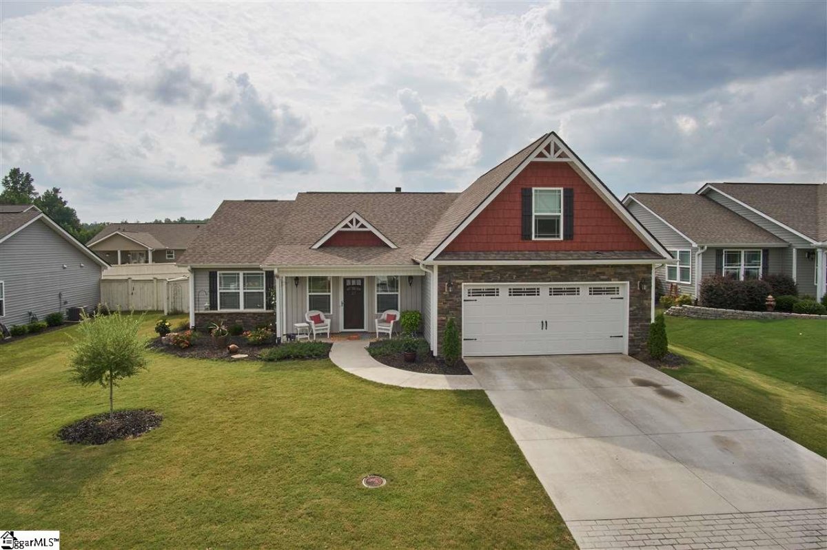 23 Macle Court