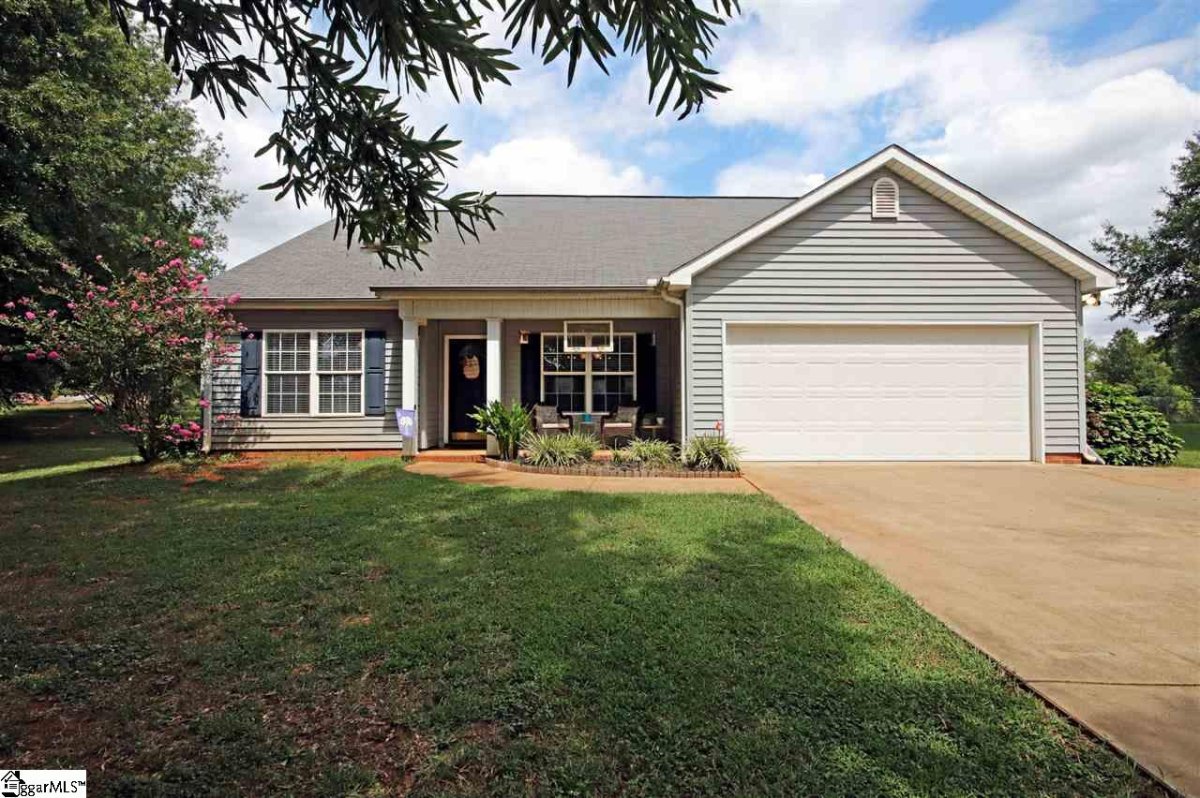 435 Free Stone Avenue