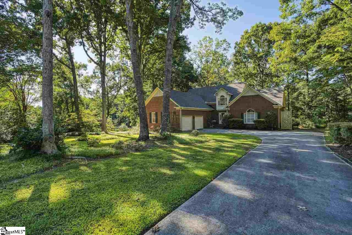 25 Linkside Lane