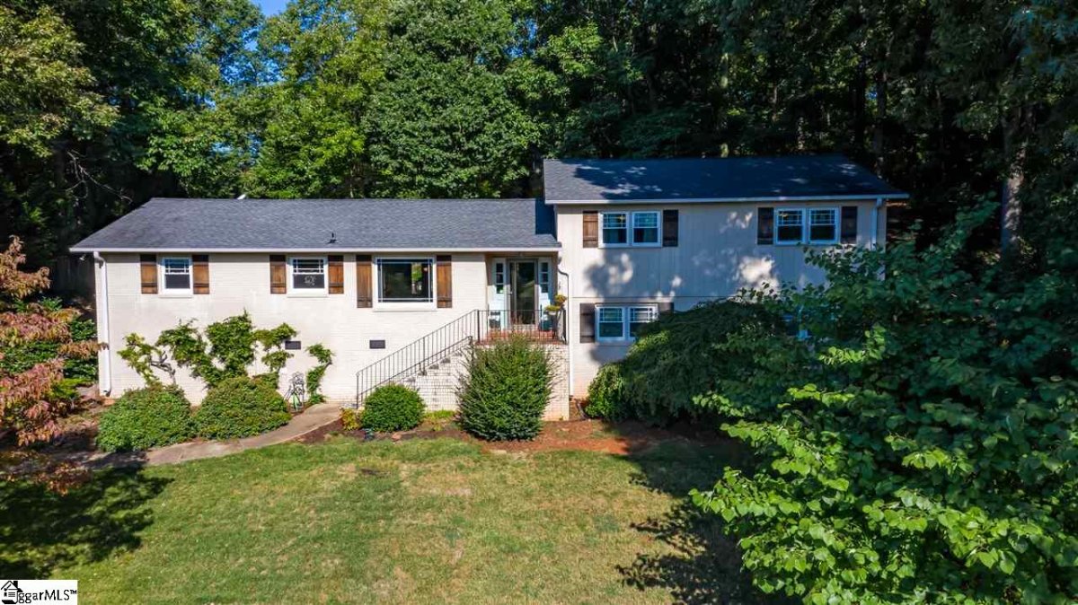 117 Club View Drive