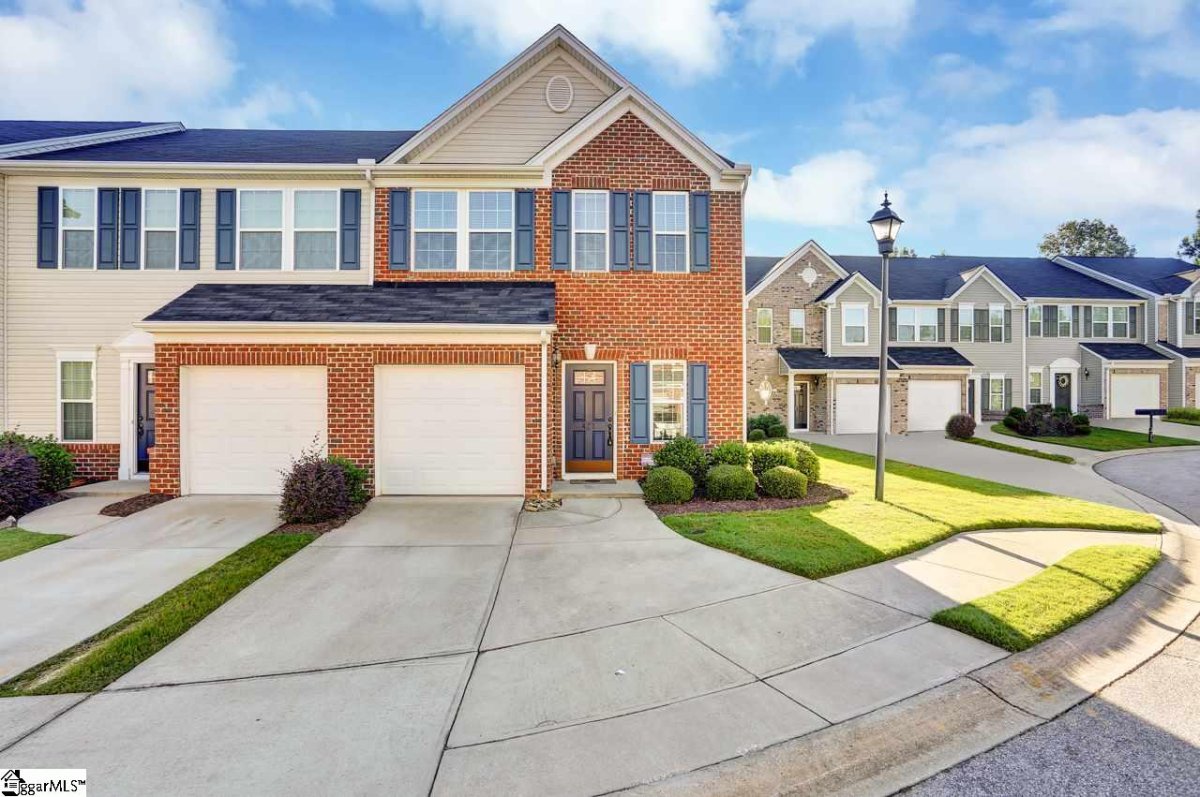 471 Woodbark Court