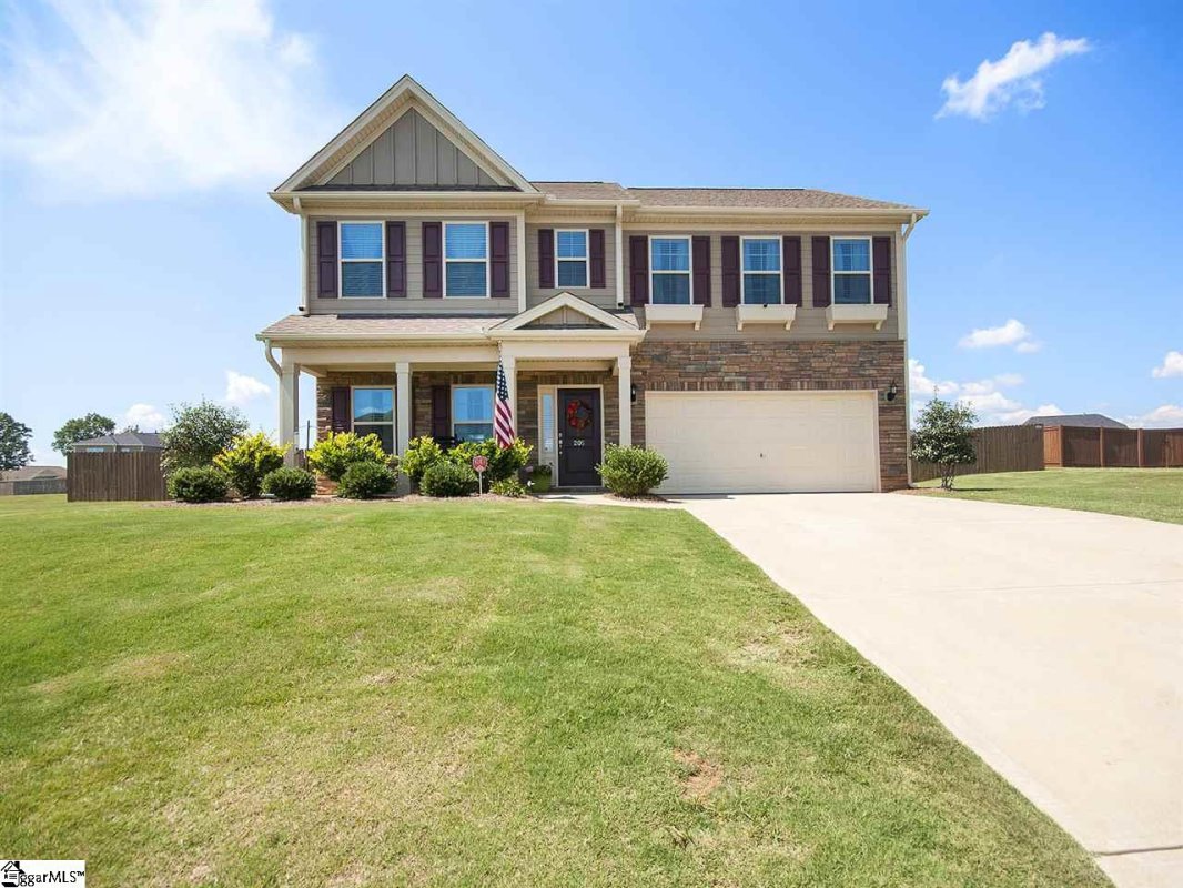 205 N Harvest Moon Way