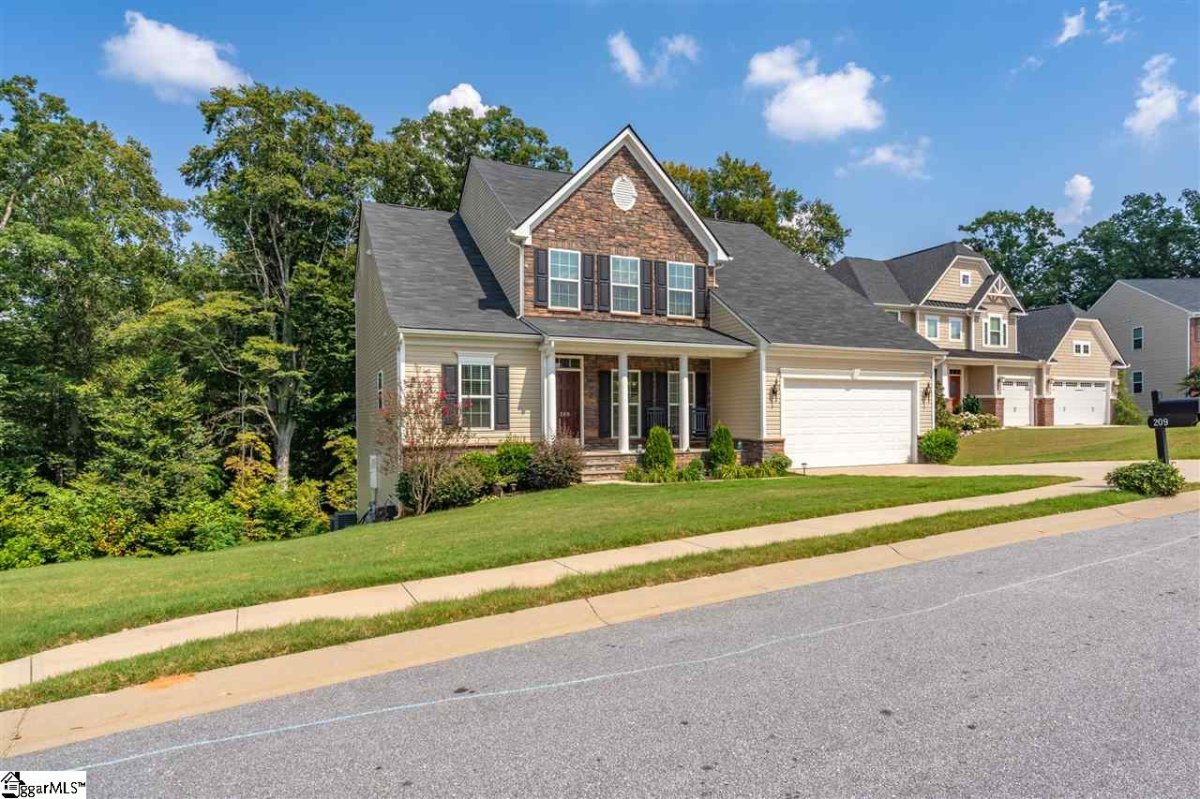209 Hedge Rose Court