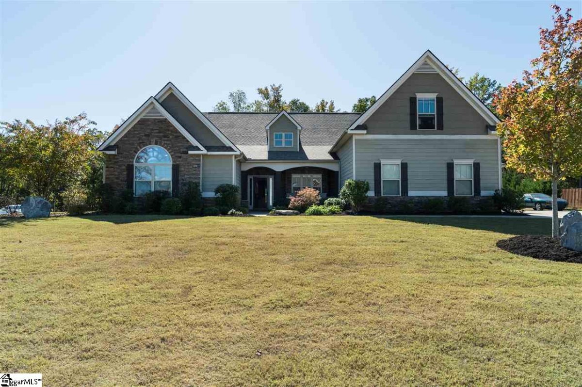 224 Ivy Woods Court
