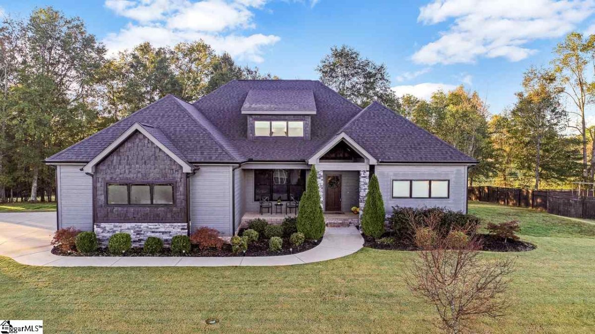 104 Acushnet Lane