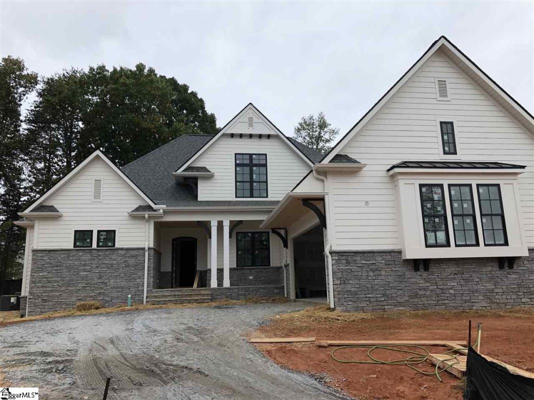212 Chestnut Pond Lane
