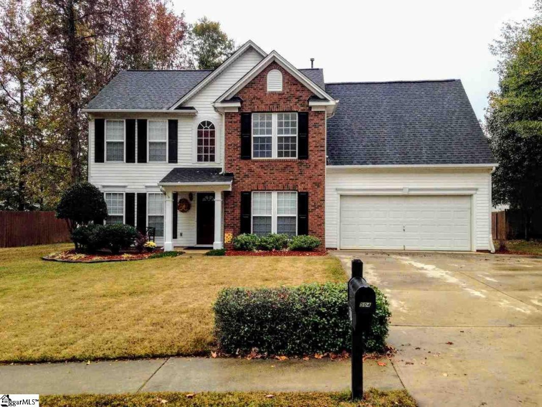 504 Scarlet Oak Drive