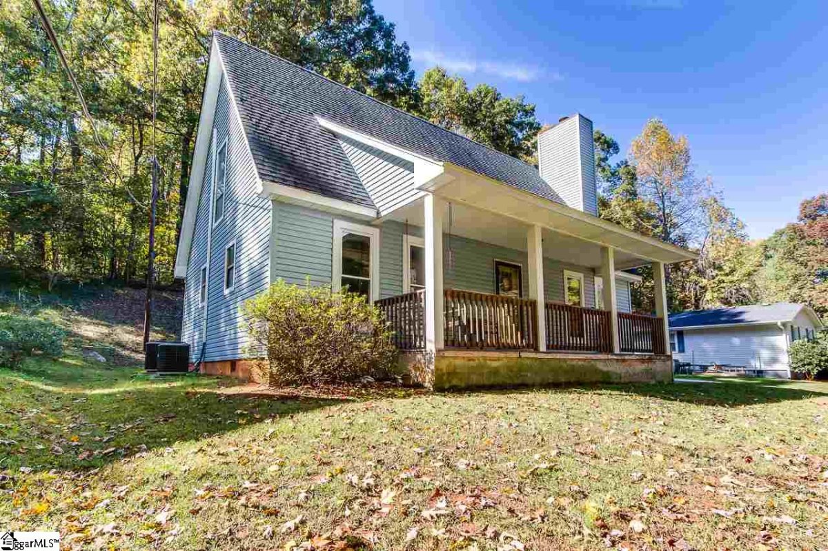 203 West Drive