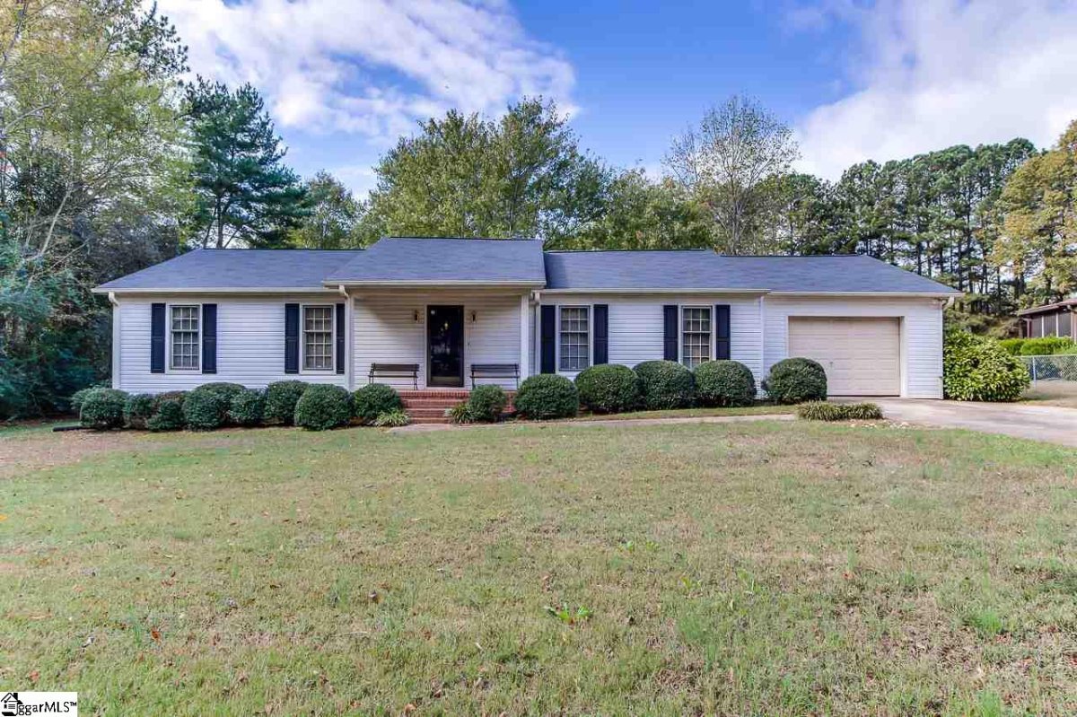 103 Paddock Place