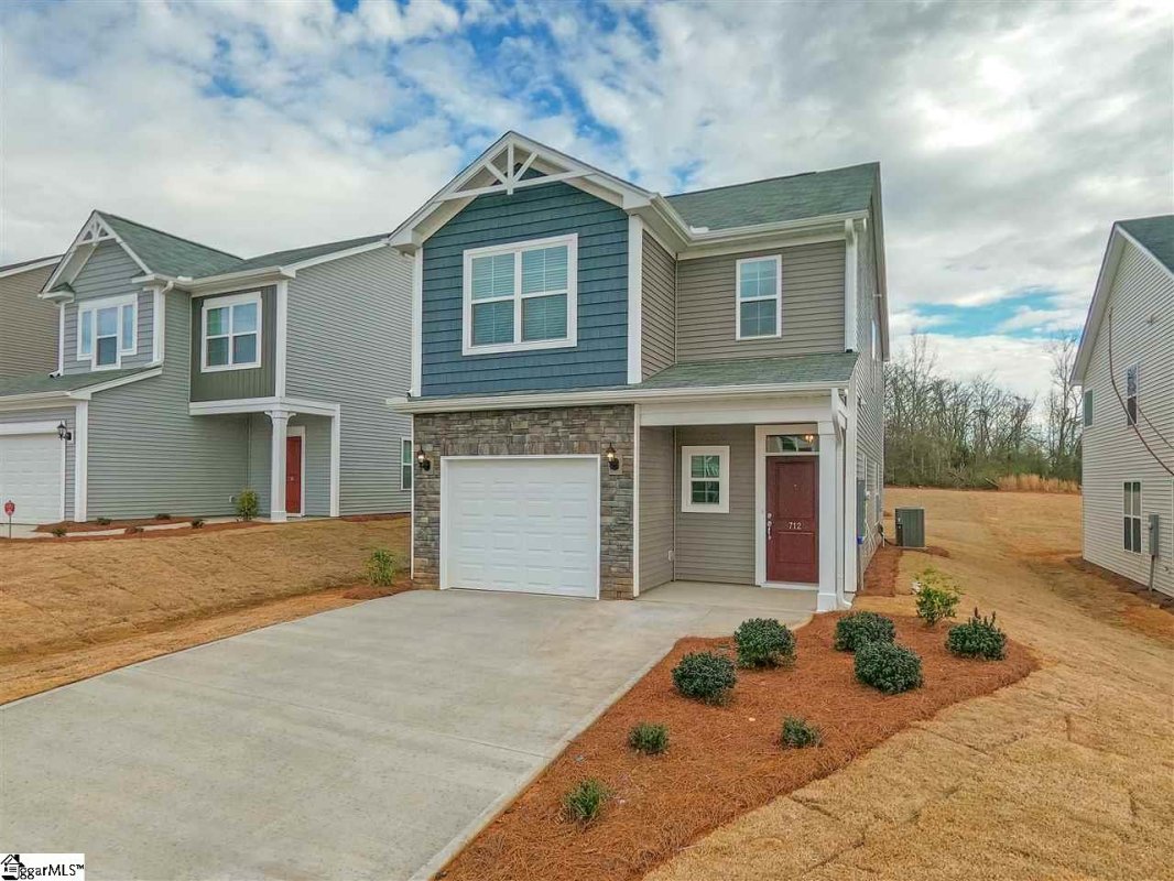 712 Hayden Lane