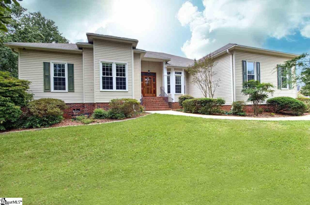 101 Chetsworth Lane