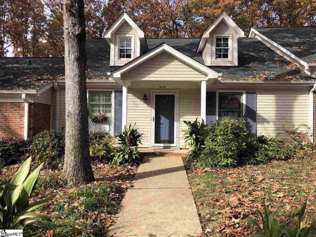802 Wenwood Circle