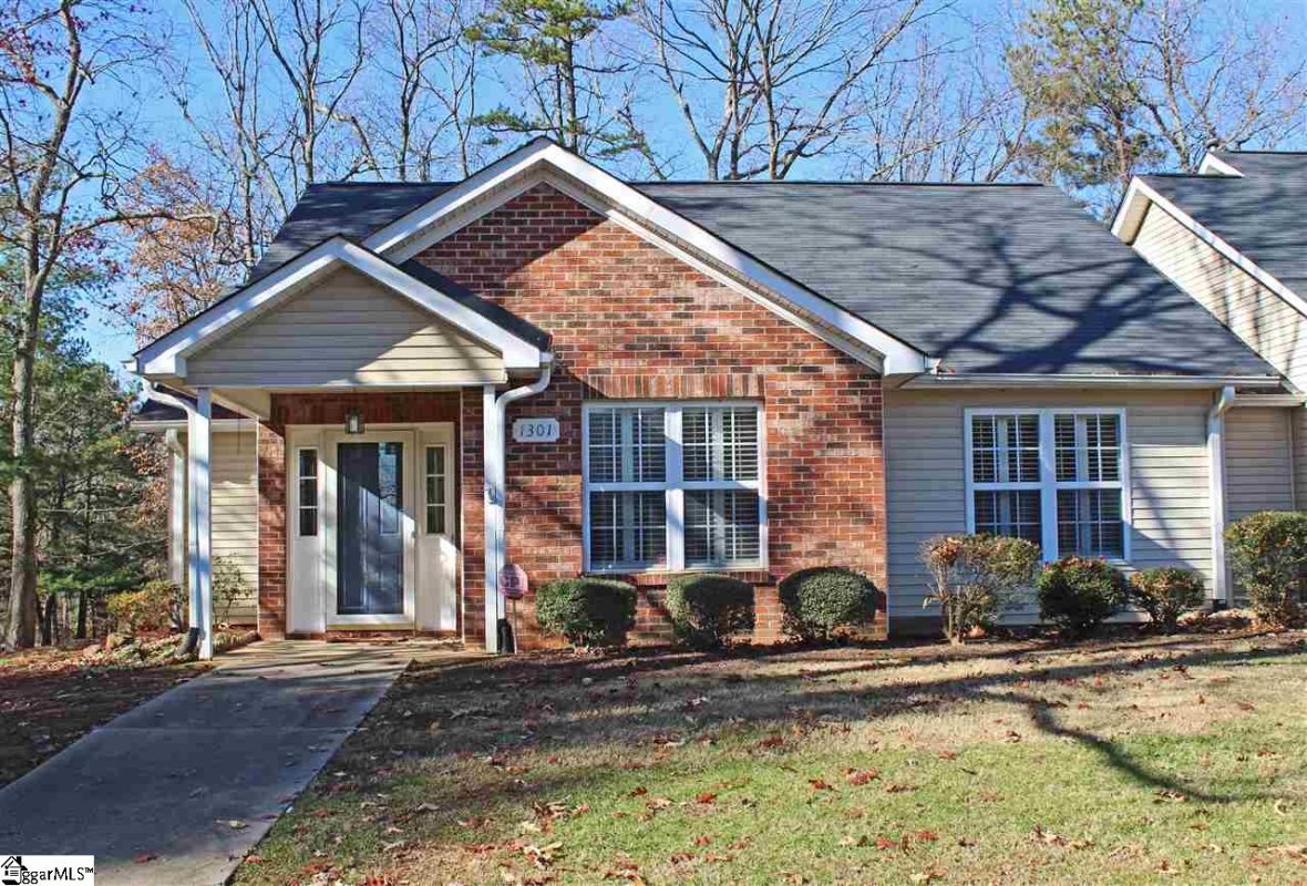1301 Wenwood Court
