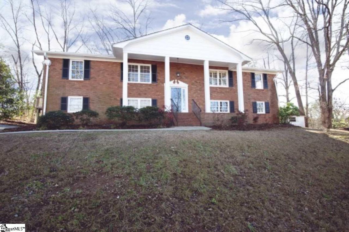 501 Westcliffe Way