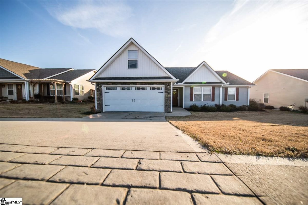 328 Hawk Valley Drive