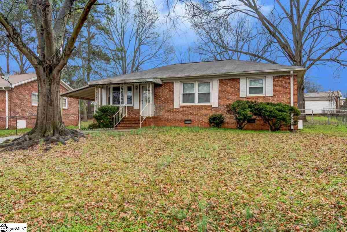 109 Center Drive