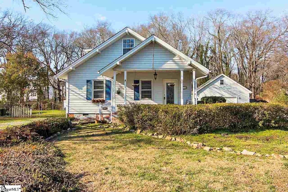 308 W College Drive