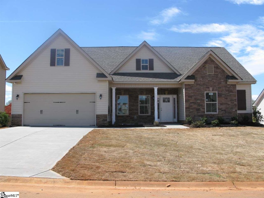 203 Graceview West