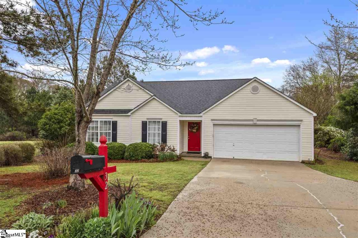 32 Reedy River Way