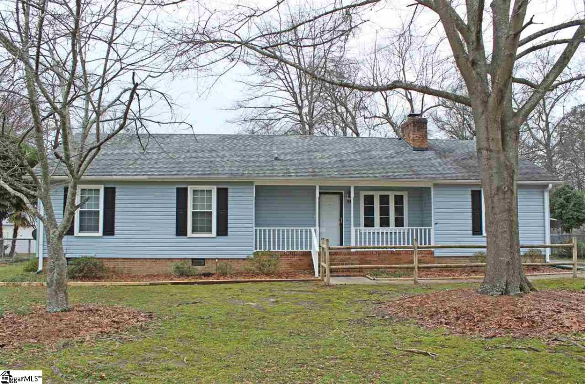 10 Cardinal Drive