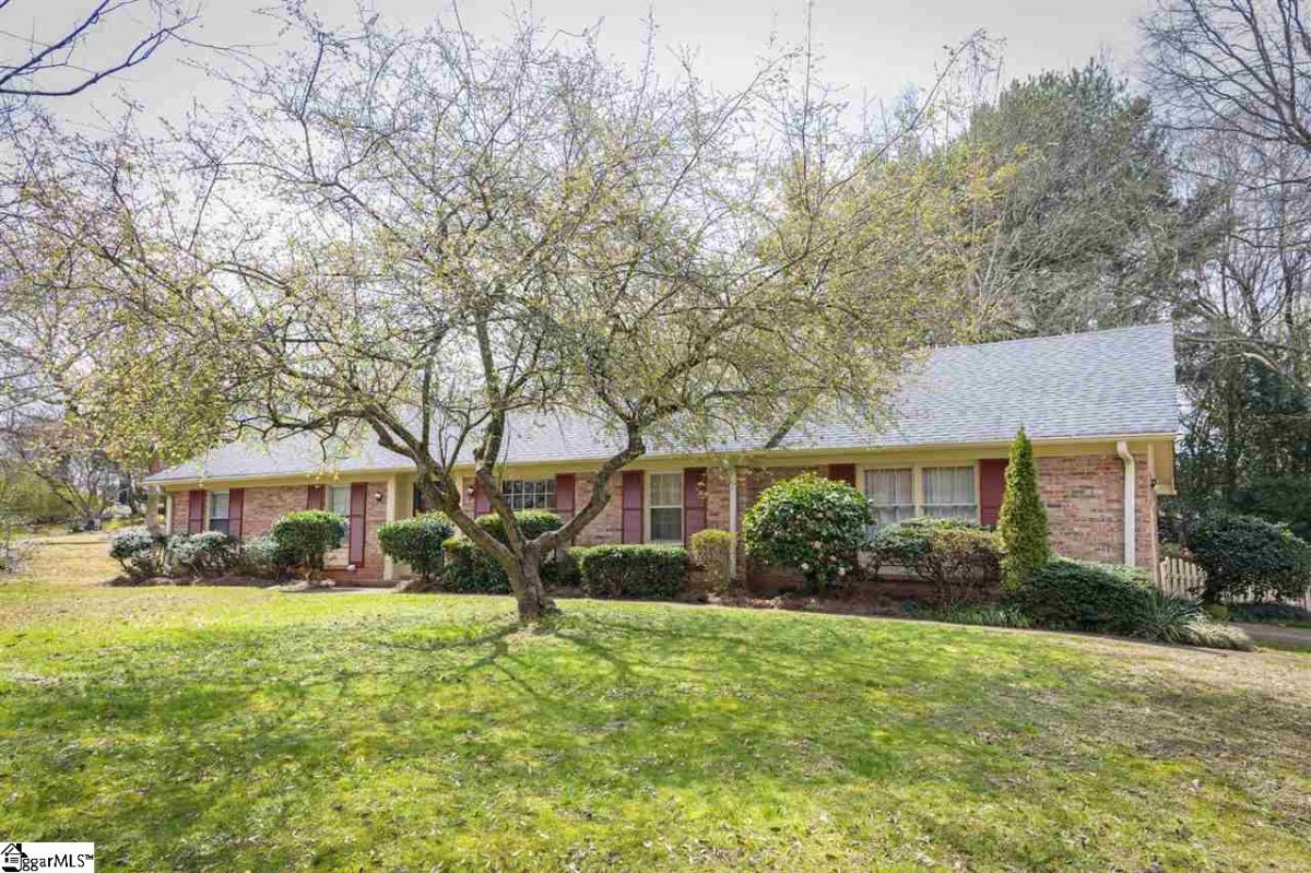26 Eagle Ridge Lane