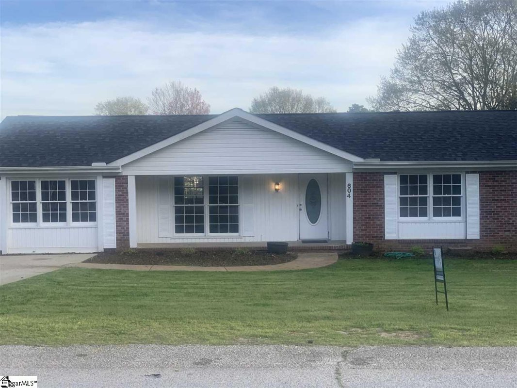 604 Heathwood Drive