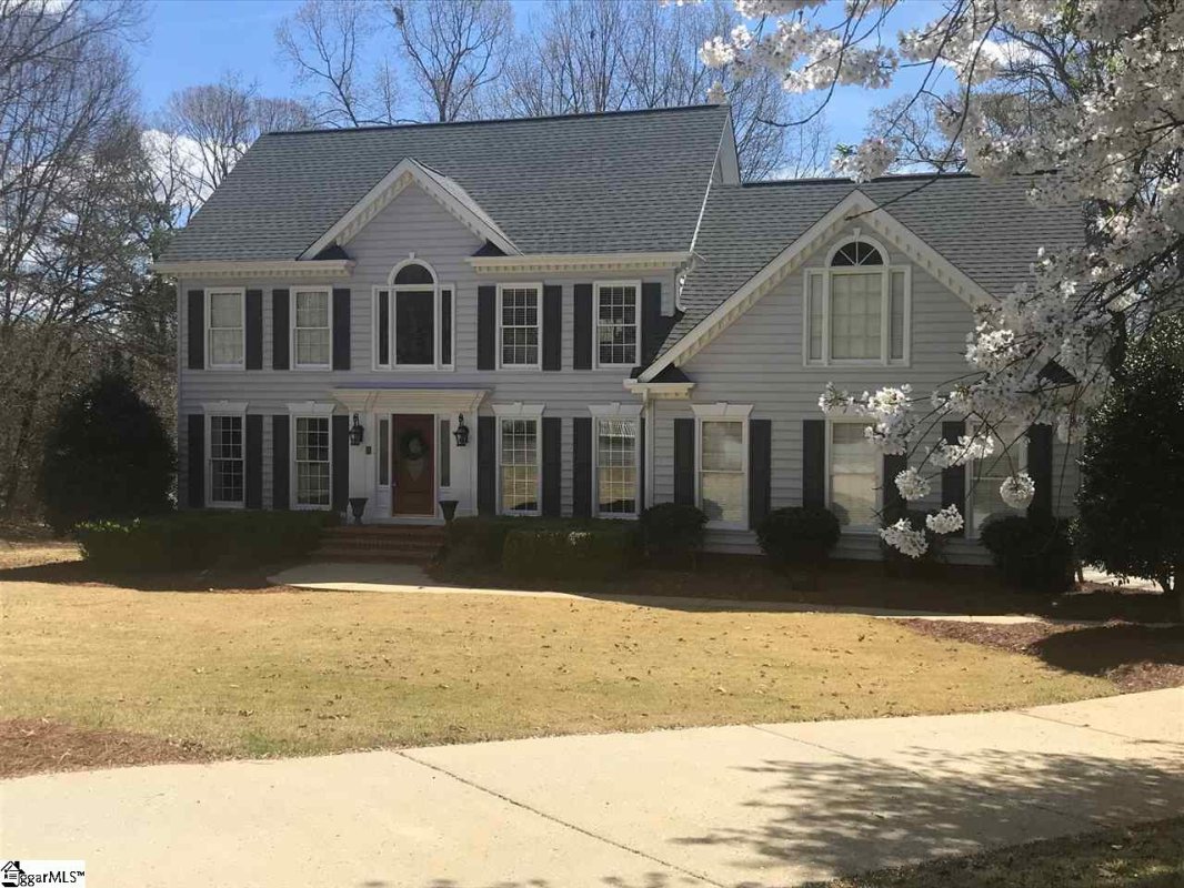 204 Double Eagle Court