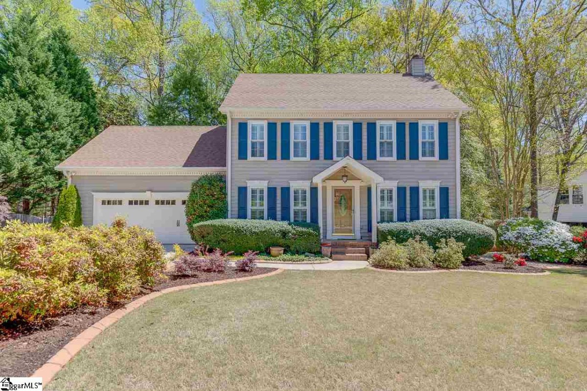 235 Spring Lake Loop