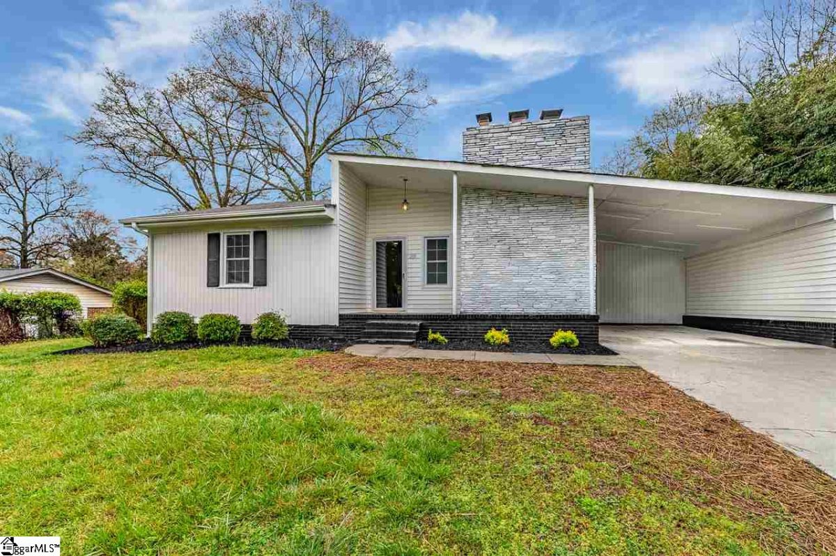 208 E Belvedere Road