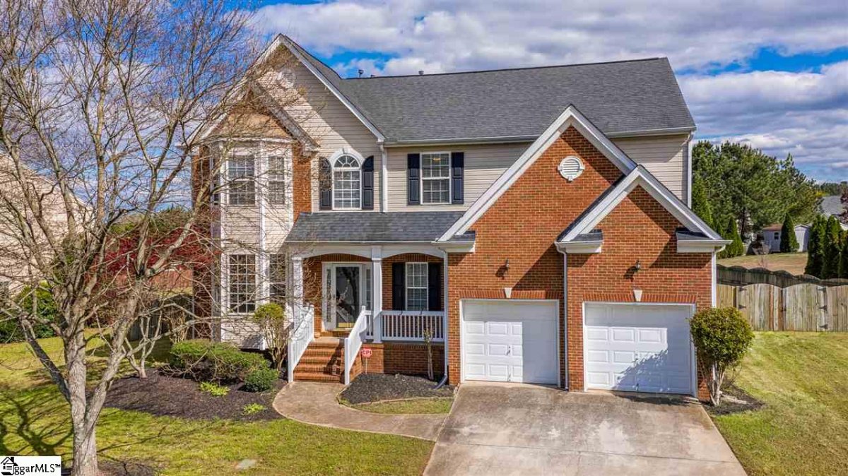 204 Sandy Lane