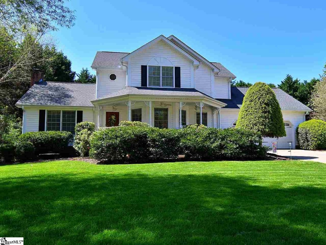 214 Spring Lake Loop