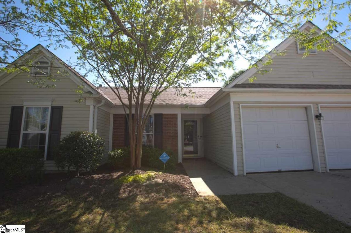 4 Waterfield Court