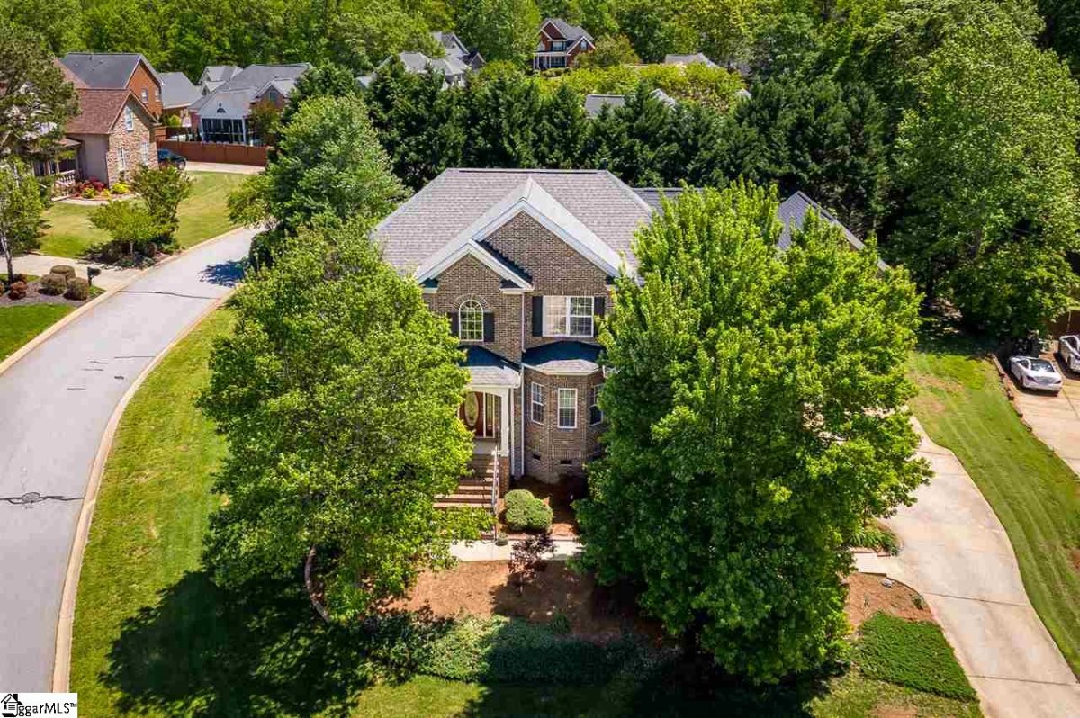 205 Abercorn Way