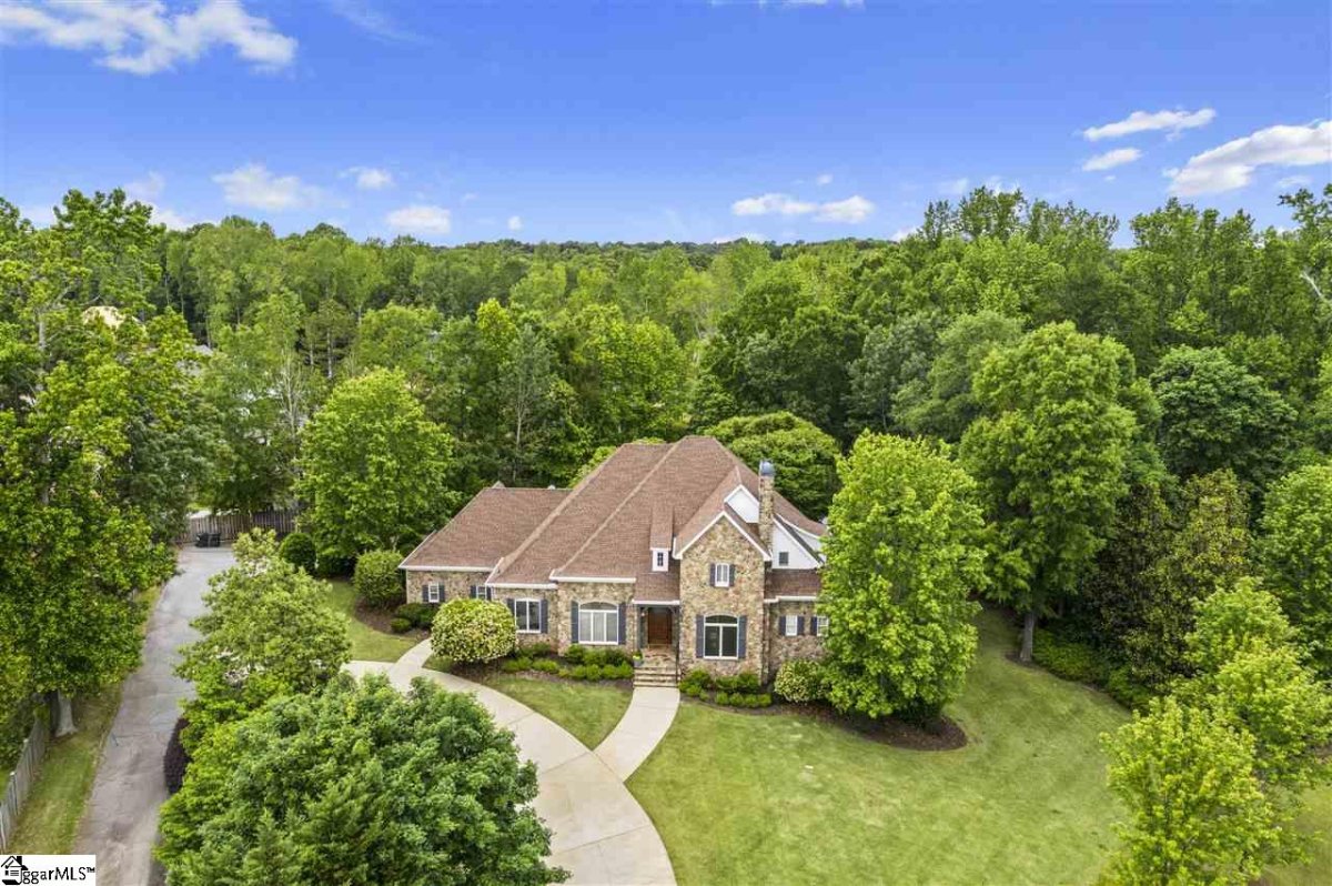 24 White Crescent Lane