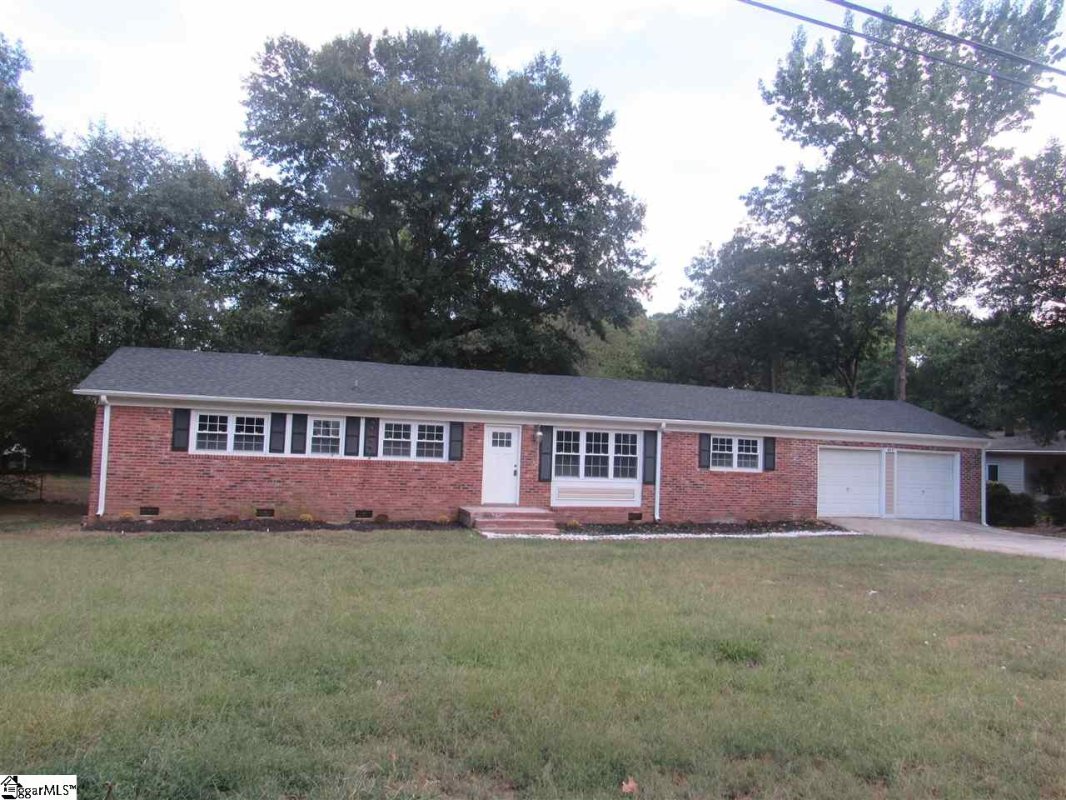 412 Lanewood Drive