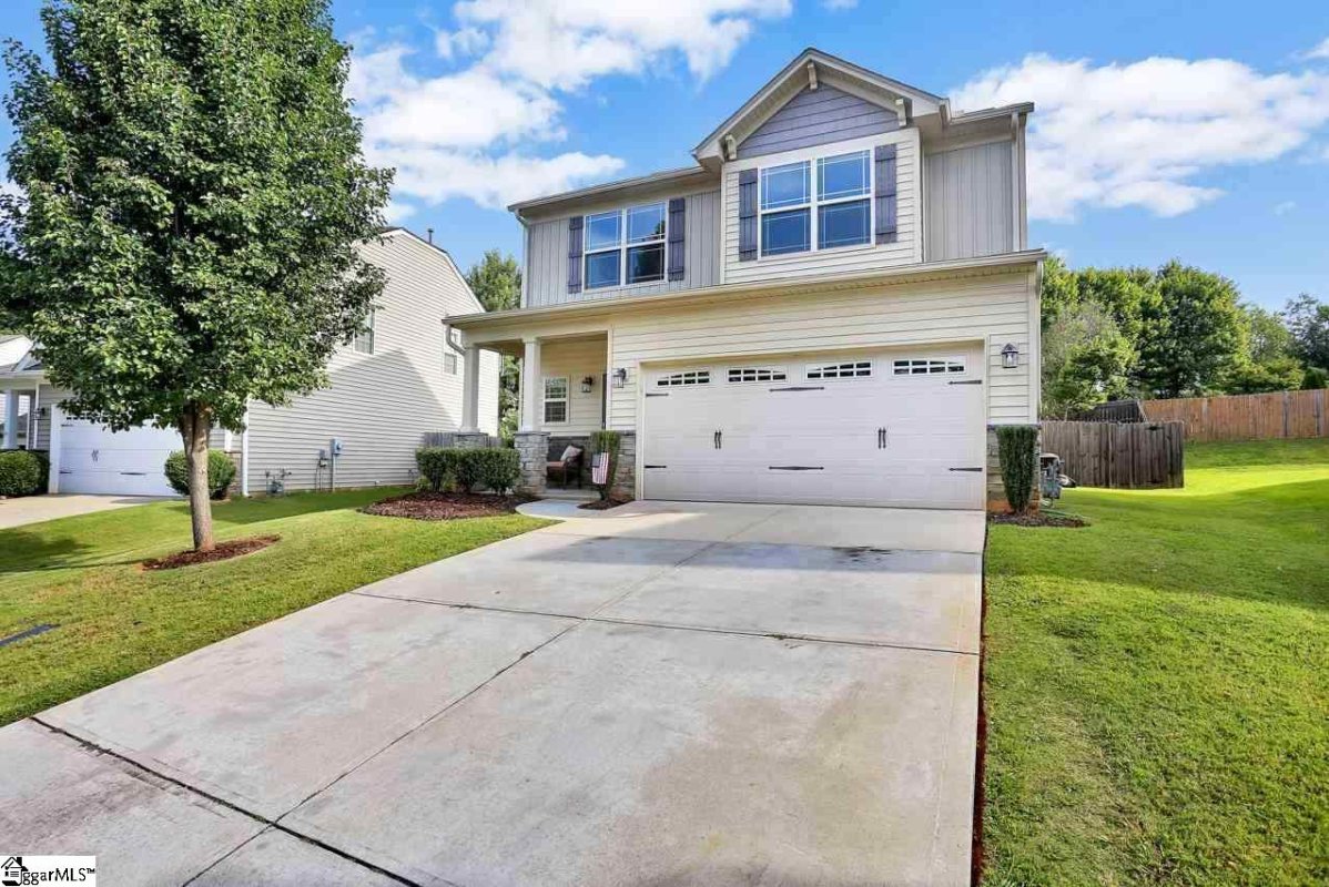 35 Stream Crossing Way