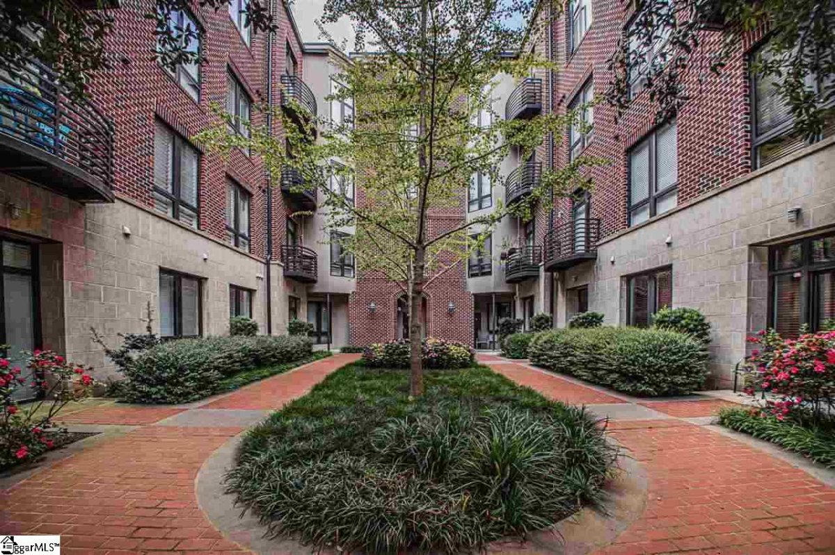 224 S Laurens Street Unit 210