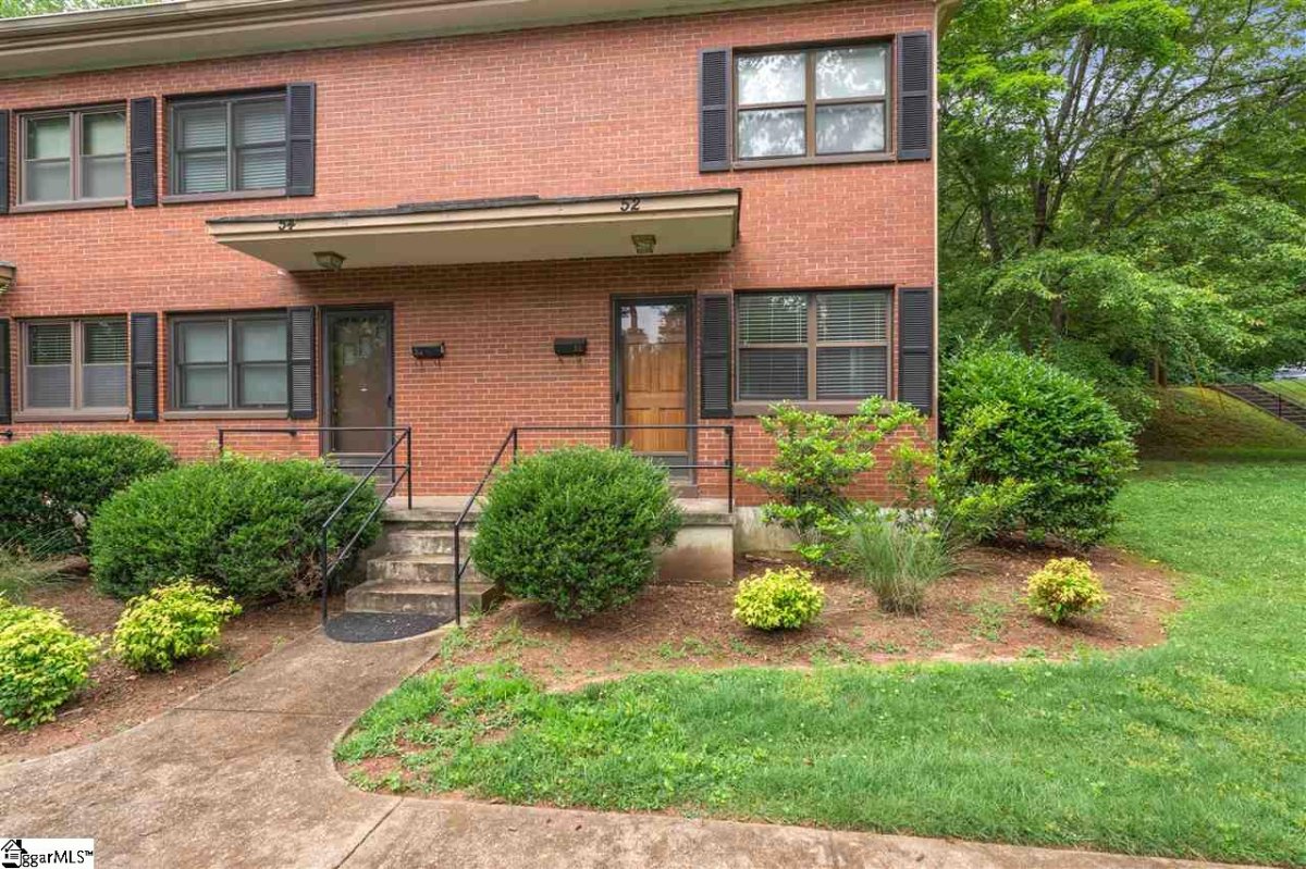 52 Faris Circle