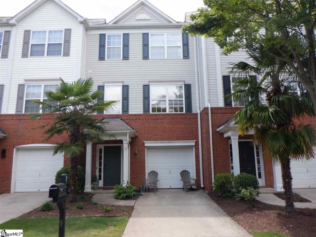 812 Giverny Court