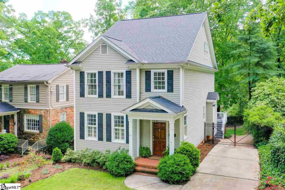 26 Douglas Drive