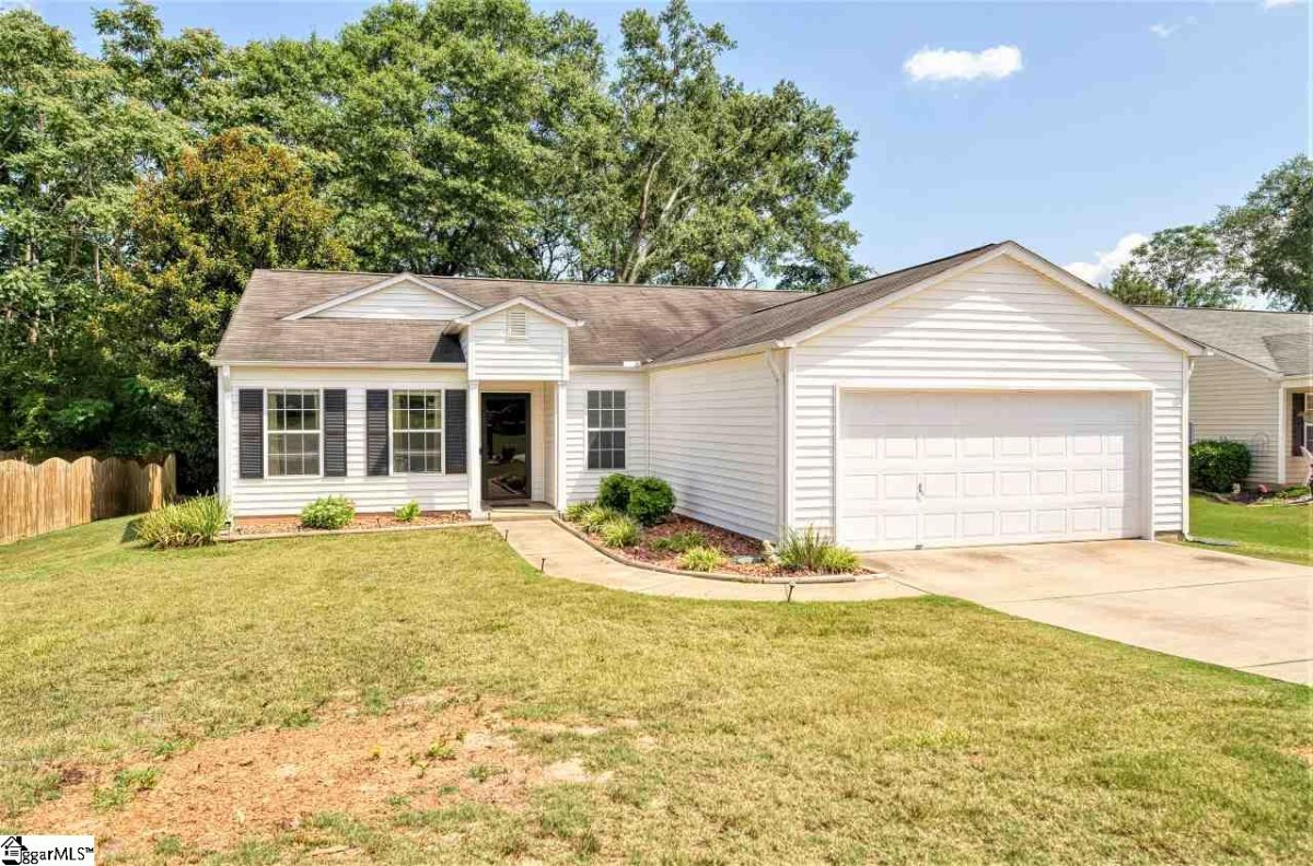 105 Barnyard Way