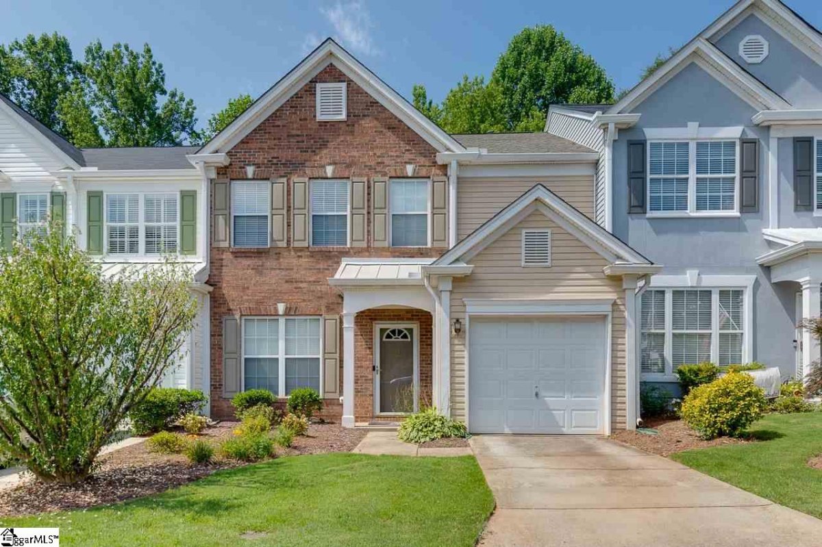 807 Weybourne Drive