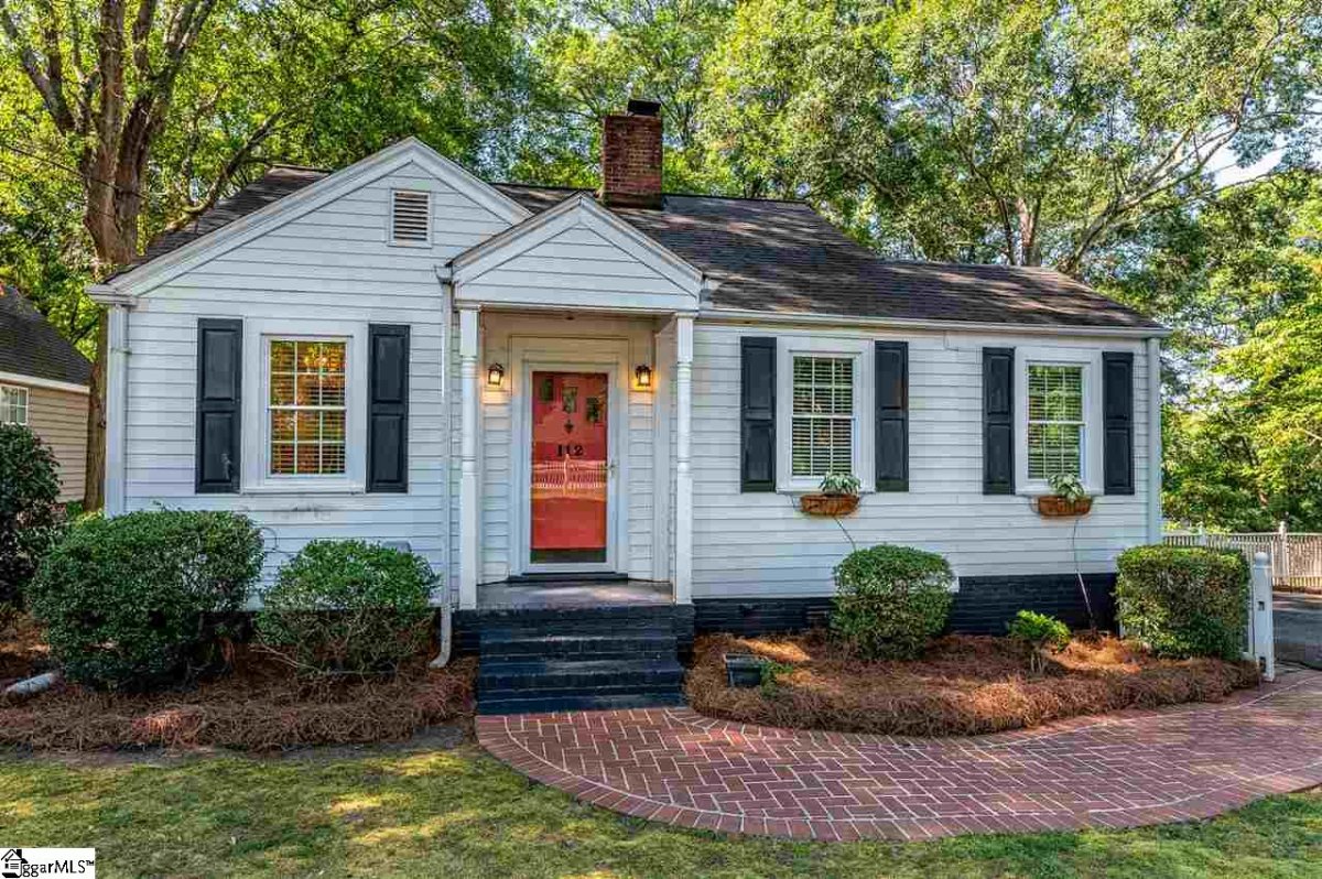 112 Long Hill Street
