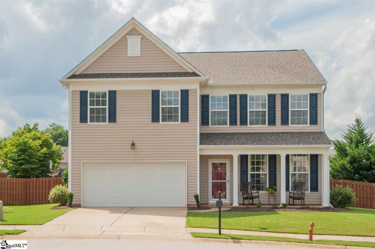 4 Mound Court