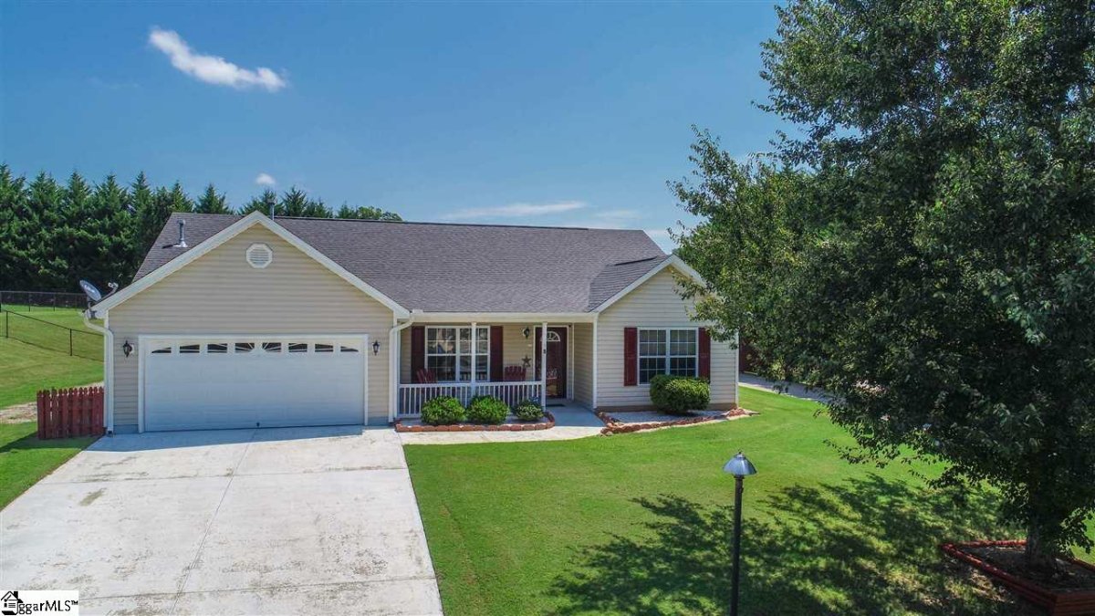 9 Country Knolls Drive