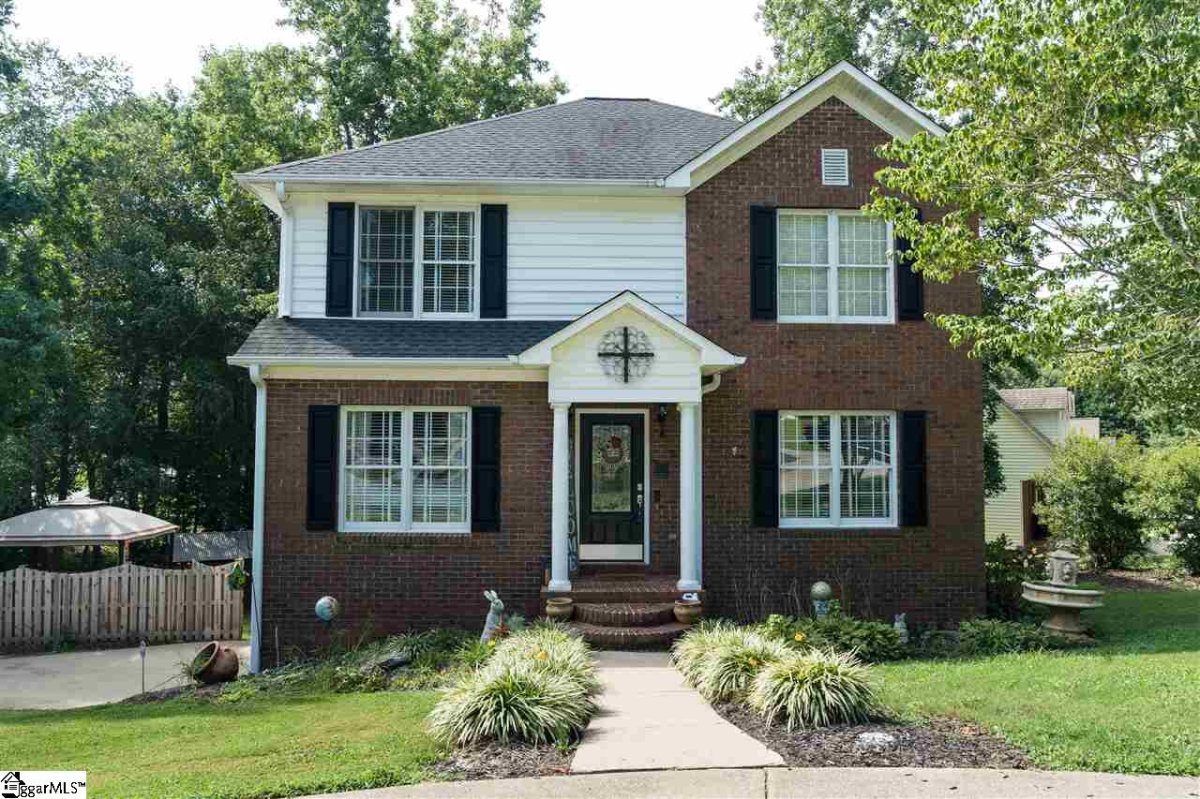 205 Old Colony Lane