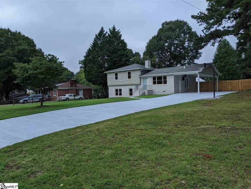 410 Rangeview Circle