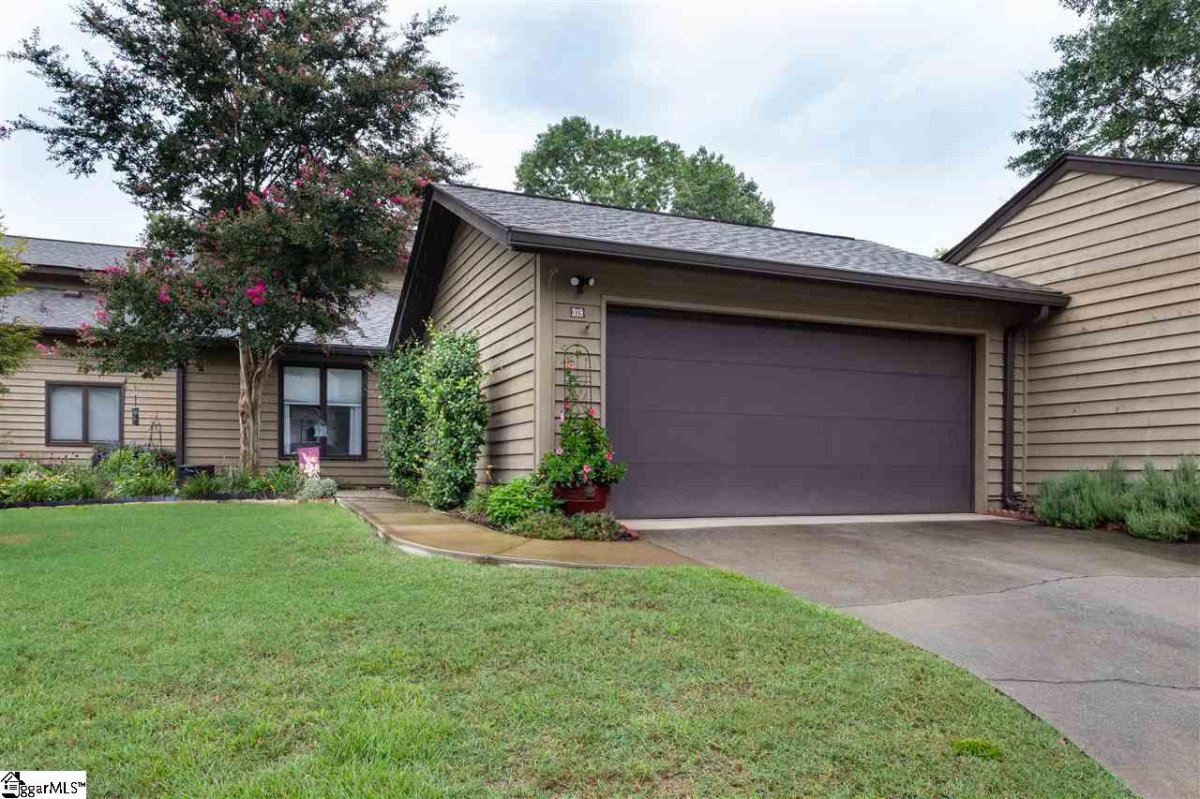 319 Skylark Circle
